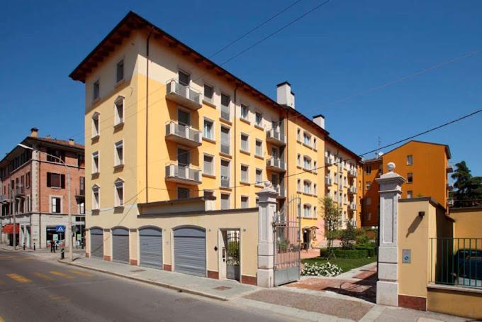 Residenza Carracci Aparthotel Bolonia Exterior foto