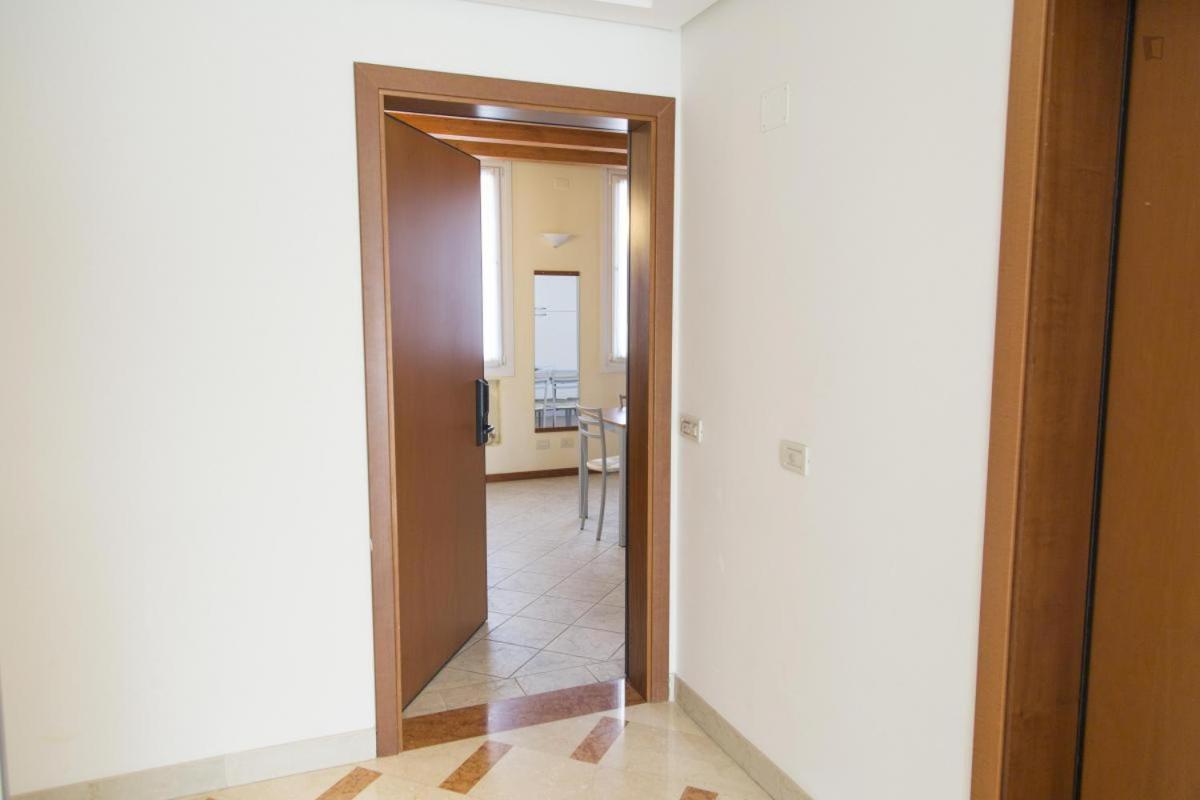 Residenza Carracci Aparthotel Bolonia Exterior foto